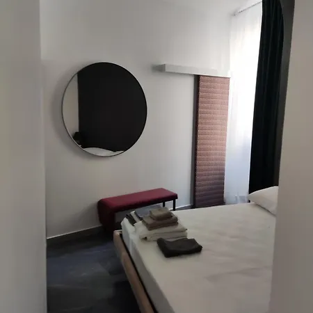 아파트 Trani Residence 트라니
